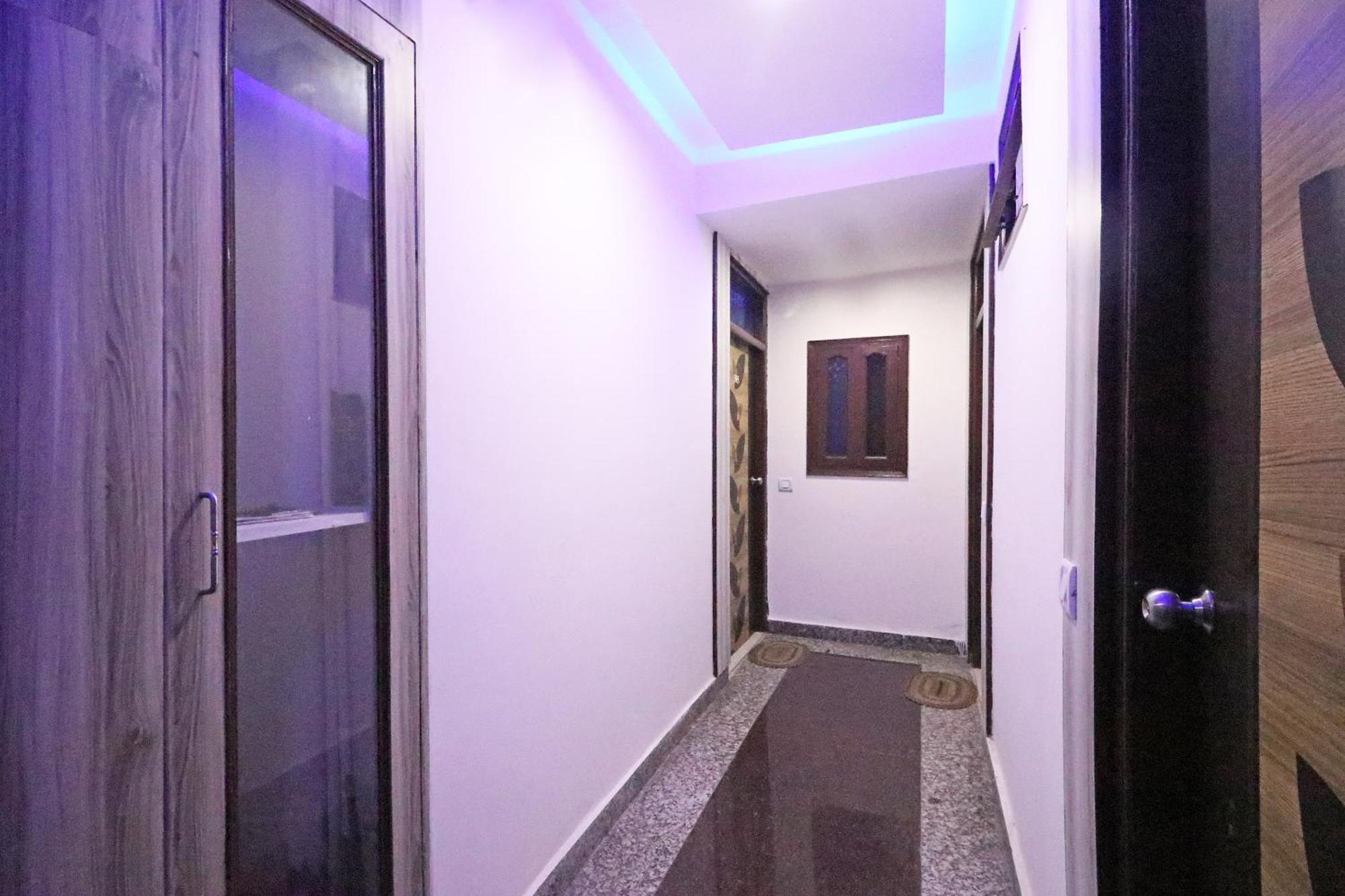 Hotel O Sweet Palace New Delhi Exterior photo